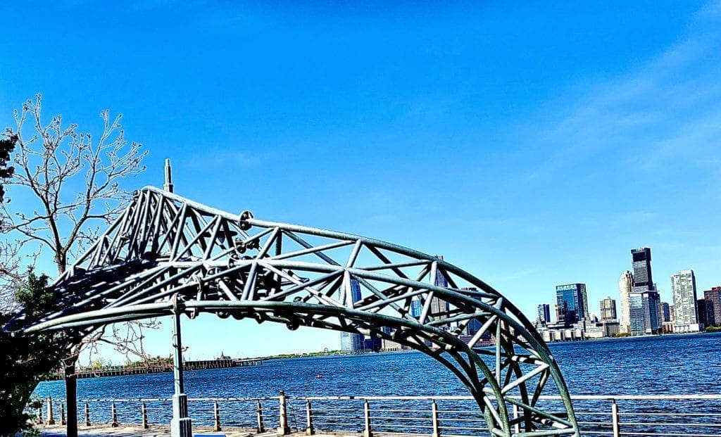 Serpentine Sculpture Marc Gibian